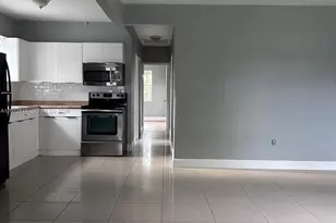 1795 NE 175th St, North Miami Beach, FL 33162 - Photo 10