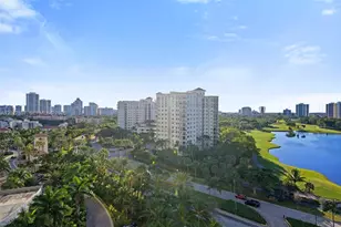 20185 E Country Club Dr, Aventura, FL 33180 - Photo 2