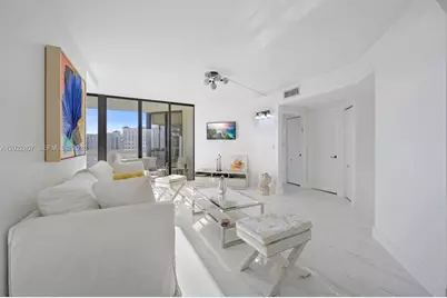 20185 E Country Club Dr #1104, Aventura, FL 33180 - Photo 6