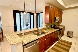 19501 W Country Club Dr, Aventura, FL 33180 - Photo 10