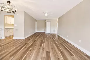7332 Bay Hill Dr, Hialeah, FL 33015 - Photo 2