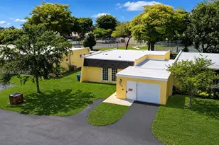 7332 Bay Hill Dr, Hialeah, FL 33015 - Photo 28