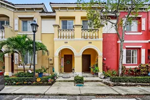 8926 SW 19th St, Miramar, FL 33025 - Photo 2