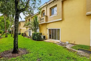 8926 SW 19th St, Miramar, FL 33025 - Photo 32