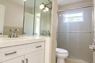 201 NE 14th Ave, Hallandale Beach, FL 33009 - Photo 4
