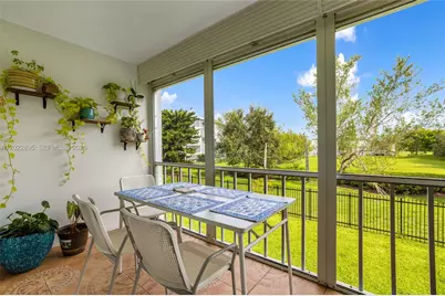 950 Hillcrest Dr #212, Hollywood, FL 33021 - Photo 20