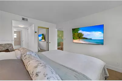 950 Hillcrest Dr #212, Hollywood, FL 33021 - Photo 14