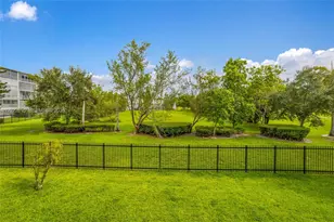 950 Hillcrest Dr, Hollywood, FL 33021 - Photo 22