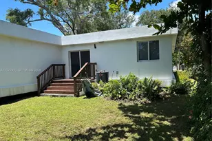 1456 NE 147th St, North Miami Beach, FL 33161 - Photo 10