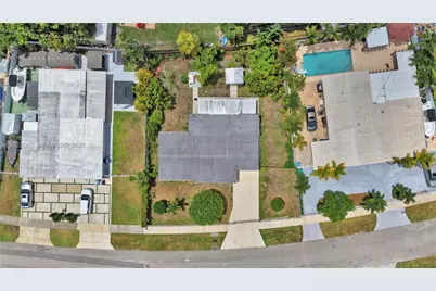 10730 SW 47th St, Miami, FL 33165 - Photo 38