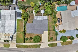 10730 SW 47th St, Miami, FL 33165 - Photo 38