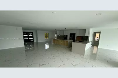 111 E North Shore Ave, North Fort Myers, FL 33917 - Photo 10