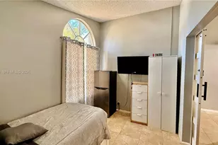 5470 Pine Cir, Coral Springs, FL 33067 - Photo 30