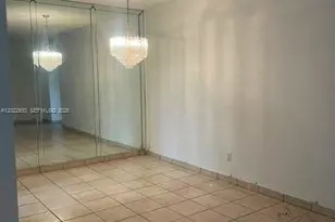 1420 Atlantic Shores Blvd, Hallandale Beach, FL 33009 - Photo 4