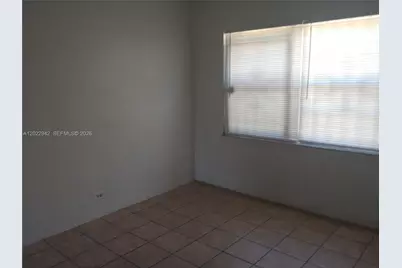 1260 Sesame St #4, Opa-Locka, FL 33054 - Photo 6