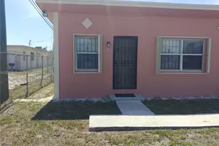 1260 Sesame St, Opa-Locka, FL 33054 - Photo 2