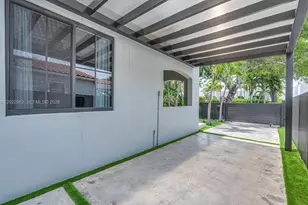 1852 SW 10th St, Miami, FL 33135 - Photo 4