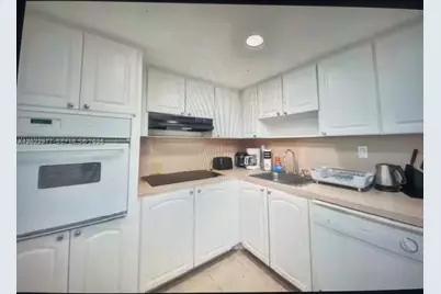 19370 Collins Ave #622, Sunny Isles Beach, FL 33160 - Photo 20