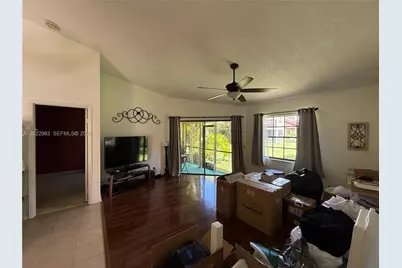 8927 W Sunrise Blvd, Plantation, FL 33322 - Photo 2