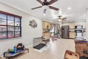 8927 W Sunrise Blvd, Plantation, FL 33322 - Photo 16