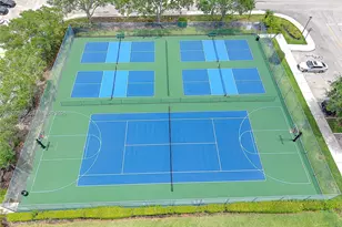 881 NW 208th Dr, Pembroke Pines, FL 33029 - Photo 34