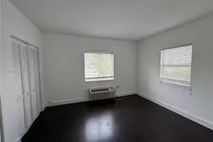 7734 Abbott Ave, Miami Beach, FL 33141 - Photo 10