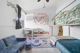 575 Lakeside Cir, Sunrise, FL 33326 - Photo 20
