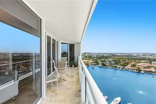 21055 Yacht Club Dr, Aventura, FL 33180 - Photo 14