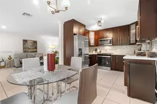 4270 NW 20th Ave, Oakland Park, FL 33309 - Photo 10
