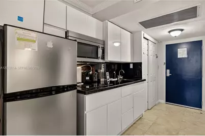 19201 Collins Ave #949, Sunny Isles Beach, FL 33160 - Photo 28