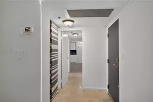 19201 Collins Ave, Sunny Isles Beach, FL 33160 - Photo 30