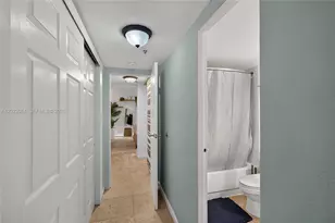 19201 Collins Ave, Sunny Isles Beach, FL 33160 - Photo 30