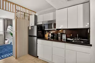 19201 Collins Ave, Sunny Isles Beach, FL 33160 - Photo 26