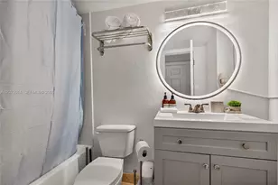 19201 Collins Ave, Sunny Isles Beach, FL 33160 - Photo 32