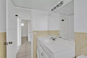 2920 Point E Dr, Aventura, FL 33160 - Photo 14