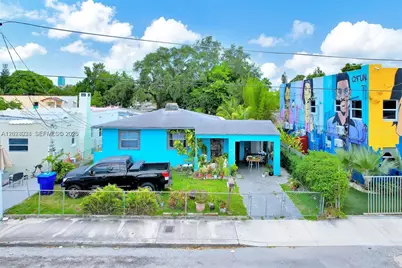 266 NW 32nd St, Miami, FL 33127 - Photo 4