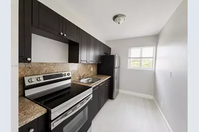 1920 Washington Ave #5, Opa Locka, FL 33054 - Photo 20