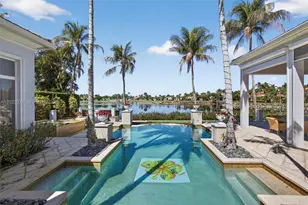 656 Hermitage Cir, Palm Beach Gardens, FL 33410 - Photo 108