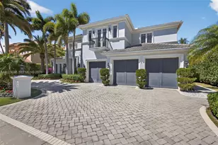 656 Hermitage Cir, Palm Beach Gardens, FL 33410 - Photo 2