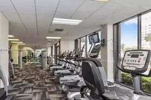 2017 S Ocean Dr, Hallandale Beach, FL 33009 - Photo 28