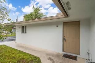 645 NW 15th Ave, Fort Lauderdale, FL 33311 - Photo 4