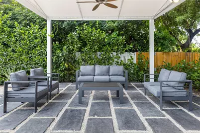 11403 NE 8th Ave, Biscayne Park, FL 33161 - Photo 58