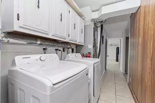 3910 NW 4th Ct, Boca Raton, FL 33431 - Photo 28