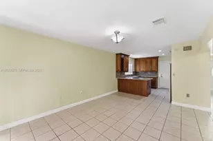 18049 SW 152nd Ave, Miami, FL 33187 - Photo 6
