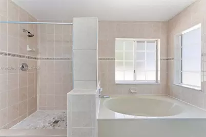 18049 SW 152nd Ave, Miami, FL 33187 - Photo 12