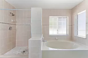 18049 SW 152nd Ave, Miami, FL 33187 - Photo 12