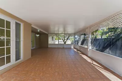 18049 SW 152nd Ave, Miami, FL 33187 - Photo 18