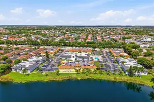 15635 SW 74th Cir Dr, Miami, FL 33193 - Photo 18