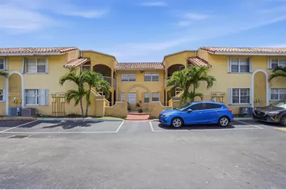 15635 SW 74th Cir Dr #11, Miami, FL 33193 - Photo 1