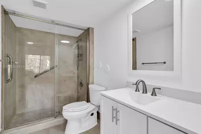 13705 SW 12th St #102B, Pembroke Pines, FL 33027 - Photo 6